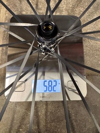 Used CSC 50mm Carbon Wheelset bike — image 9 of 9