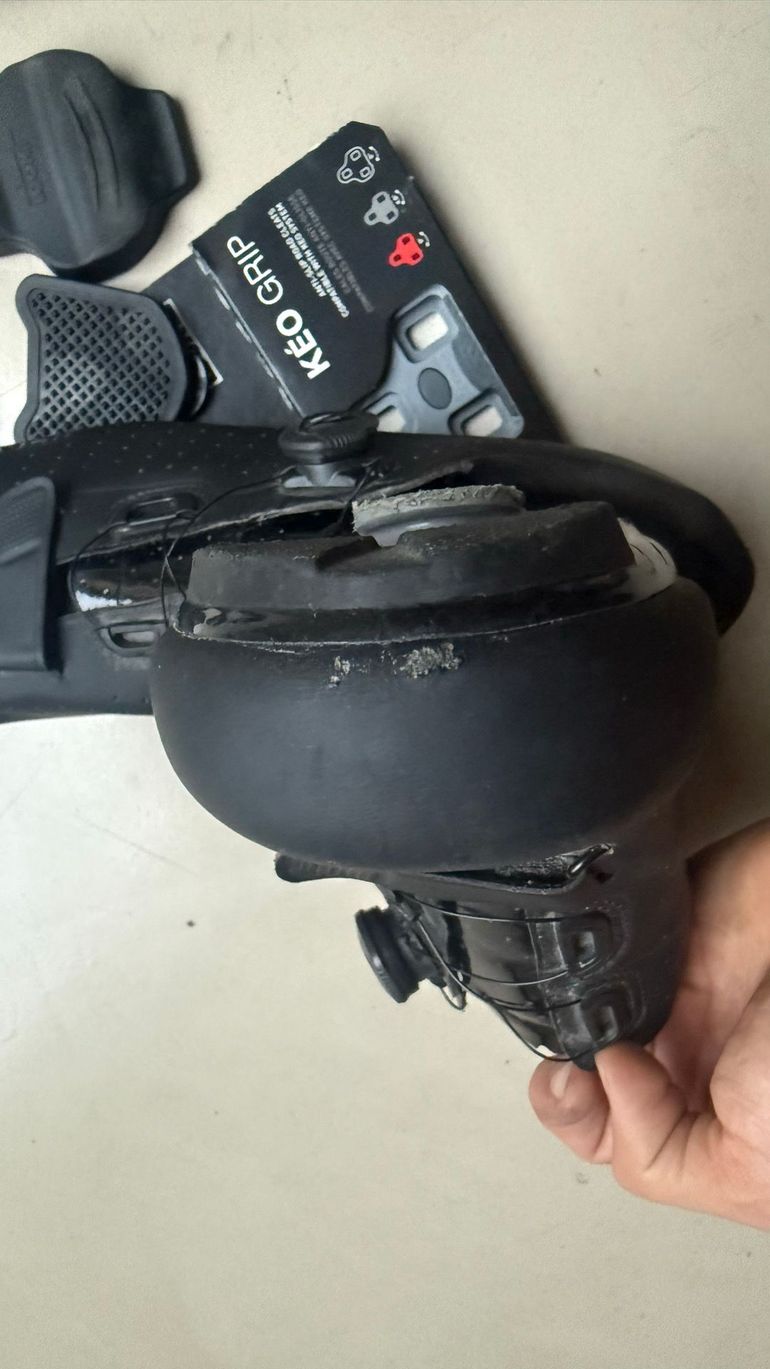 Used Fizik Tempo Overcurve R5 bike — image 5 of 6