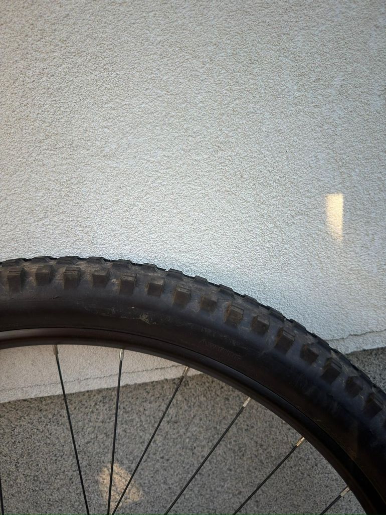 Used Wtb Front Wheel 29" Boost - i25 ST Tubeless bike — image 4 of 7