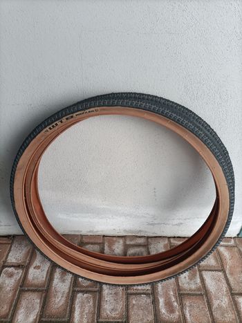 Used Wtb Gravel Tires 2025 bike — image 3 of 3