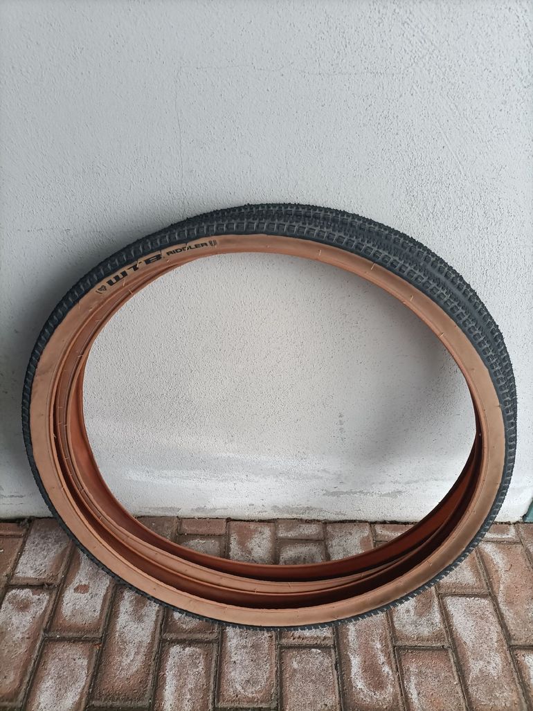 Used Wtb Gravel Tires 2025 bike — image 3 of 3