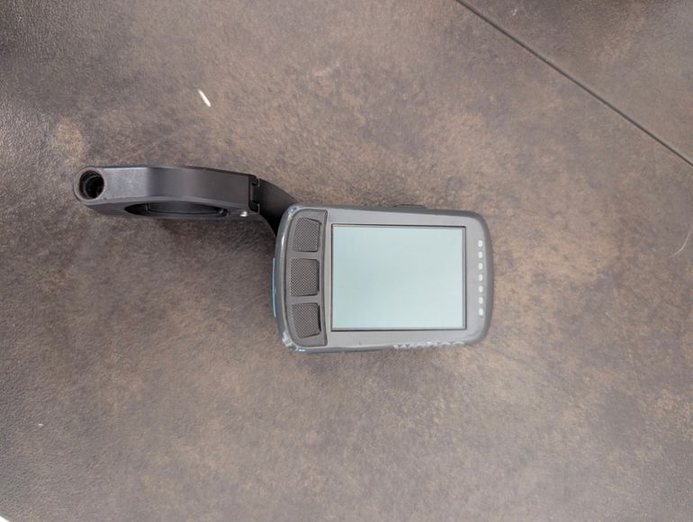 Used Wahoo Elemnt Bolt 2021 bike — image 3 of 4