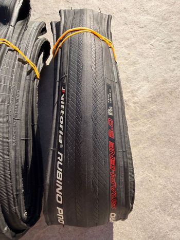 Used Vittoria Rubino Pro IV G2.0 2025 bike — image 2 of 4