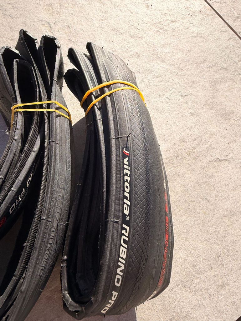 Used Vittoria Rubino Pro IV G2.0 2025 bike — image 3 of 4