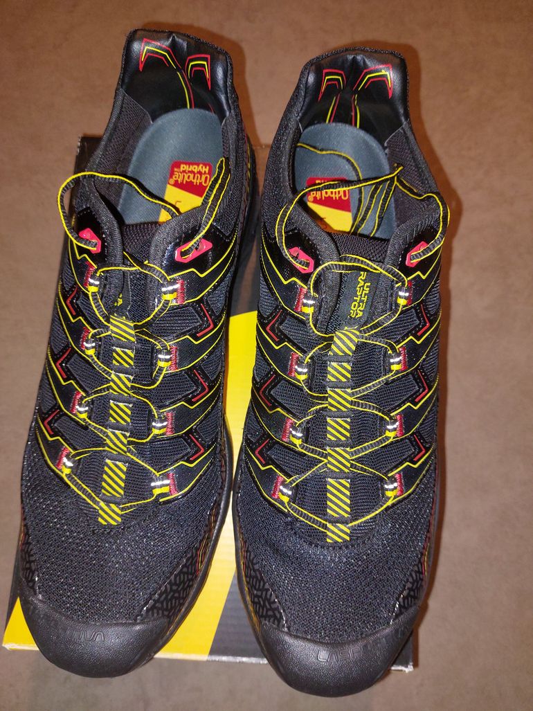 Used La Sportiva Ultra Raptor II Black/Yellow bike — image 1 of 4