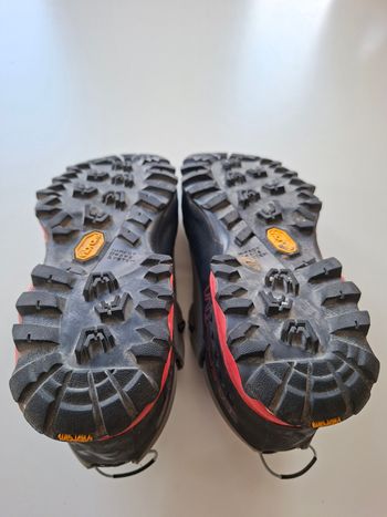 Used La Sportiva TX5 GTX 2025 bike — image 2 of 2
