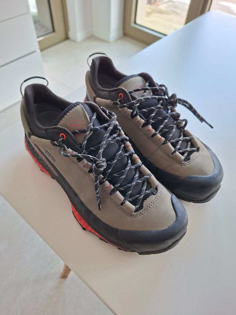 Used La Sportiva TX5 GTX 2025 bike — image 1 of 2