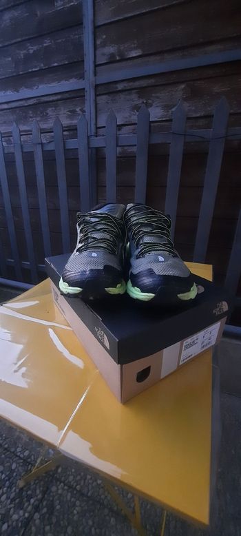 Used The North Face Vectiv Infinite 2 FUTURELIGHT Shoes 2024 bike — image 3 of 9