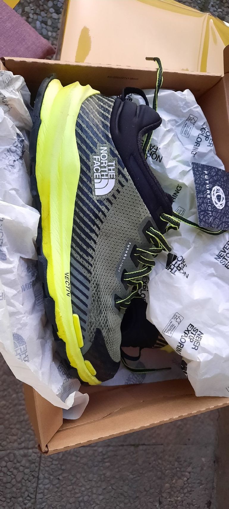Used The North Face Vectiv Infinite 2 FUTURELIGHT Shoes 2024 bike — image 1 of 9