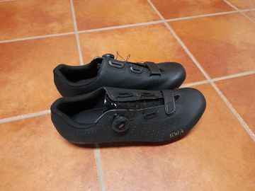 Used Fizik Tempo talla 43 2025 Cycling Shoes