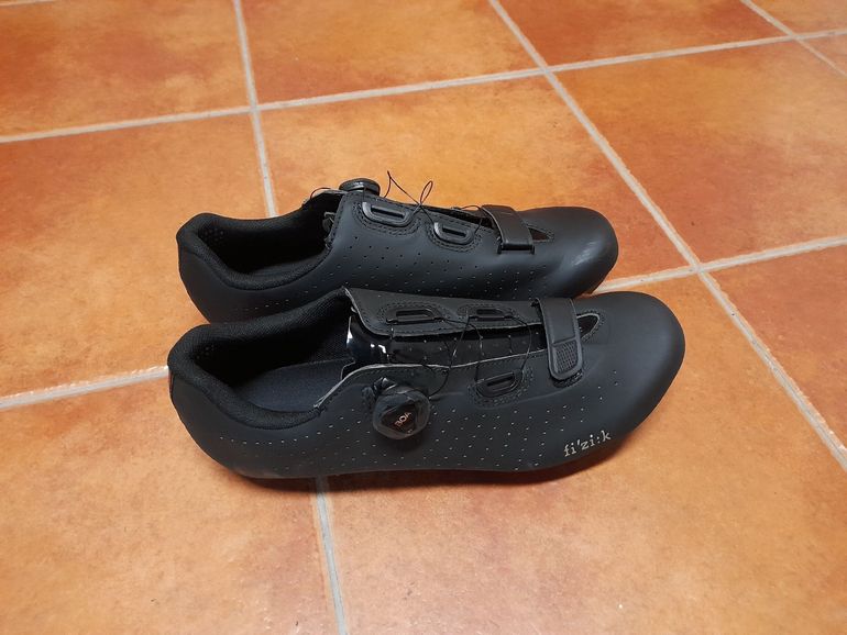 Used Fizik Tempo talla 43 2025 bike — image 1 of 9