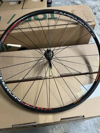 Used Campagnolo Hyperon Ultra Tubular Wheelset 2008 bike — image 3 of 6