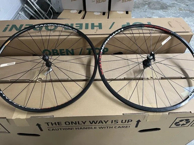 Used Campagnolo Hyperon Ultra Tubular Wheelset 2008 bike — image 1 of 6