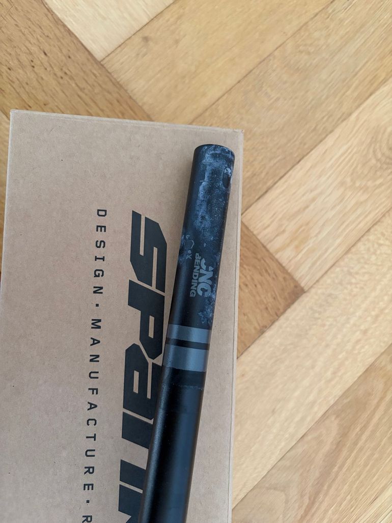Used Spank Spike 777 FR Bearclaw MTB Lenker 2023 bike — image 2 of 8