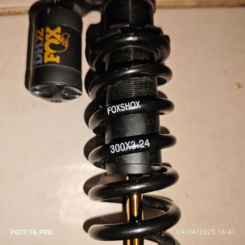 Used Fox DHX2 2016 bike — image 2 of 4