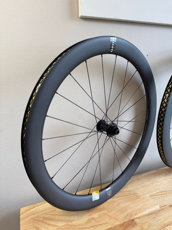 Used Reserve Turbulent Aero Wheelset 52/63 bike — image 14 of 16
