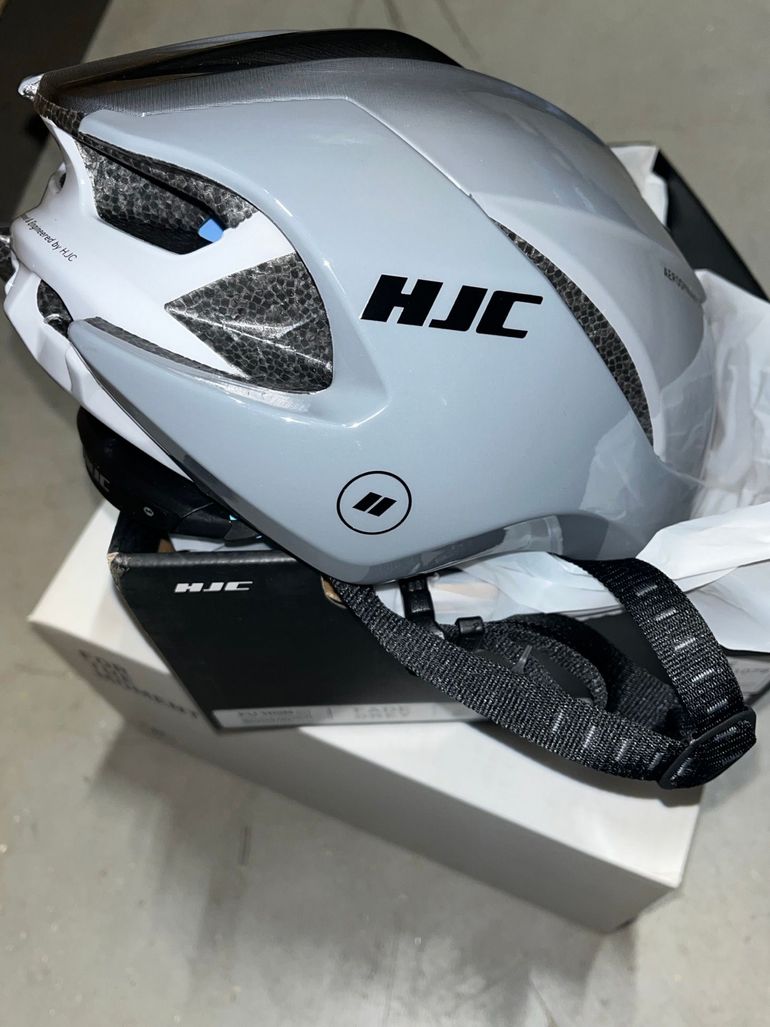 Used Hjc Furion 2.0 Helmet 2024 bike — image 11 of 20