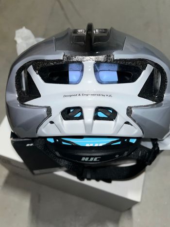 Used Hjc Furion 2.0 Helmet 2024 bike — image 12 of 20