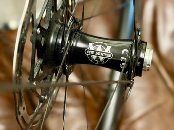 Used astral Veil3 Carbon Wheelset with White Industries CLD Hubs 2025 bike — image 5 of 9