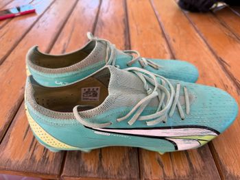 Used Puma Calcio Shoes bike