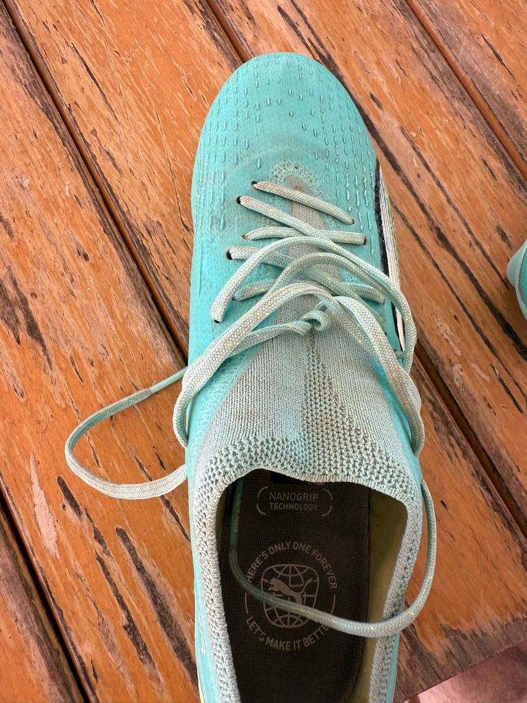 Used Puma Calcio Shoes bike — image 2 of 3