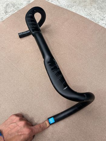 Used Shimano PRO Vibe Aero 42 2023 bike — image 4 of 4