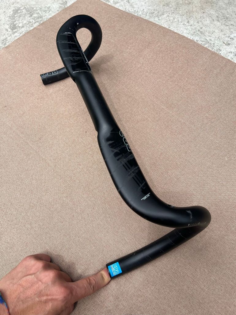 Used Shimano PRO Vibe Aero 42 2023 bike — image 4 of 4