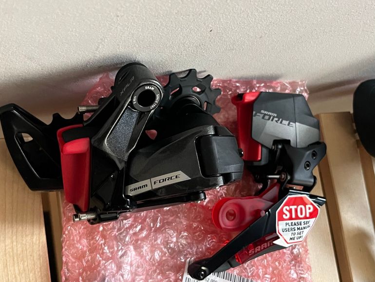 Used Sram Force AXS D2 Disc bike — image 6 of 16