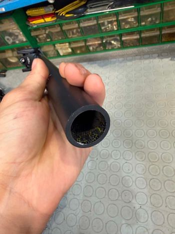 Used Velomann 27.2mm. CARBON. bike — image 2 of 9