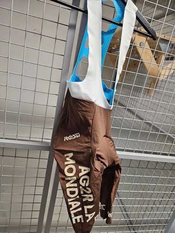 Tweedehands ROSTI Ag2r Bibs bike — afbeelding 4 van 4