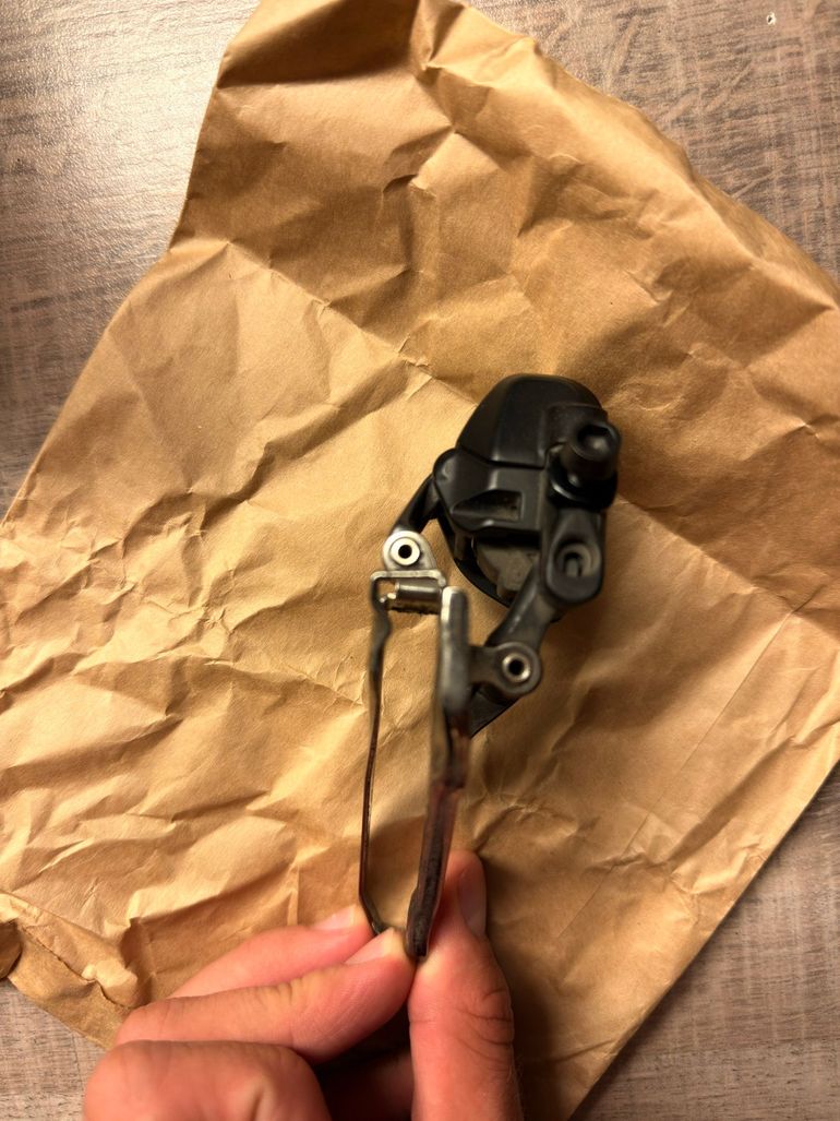 Used Shimano Ultegra Di2 Unwerfer 2022 bike — image 5 of 5