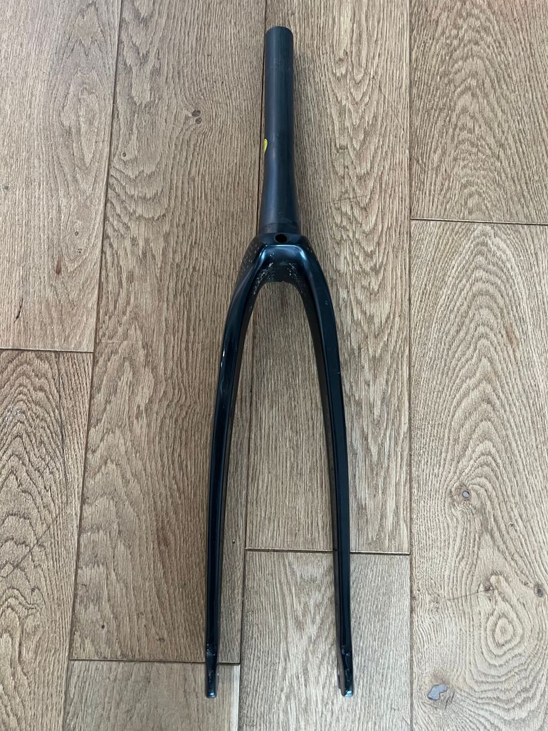 Used Pinarello Onda F10 Fork bike — image 4 of 7