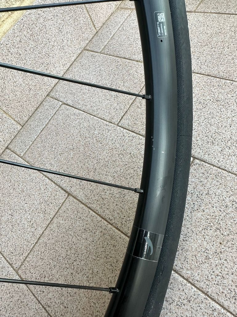 Used Fulcrum Racing 600 DB Wheelset bike — image 8 of 10