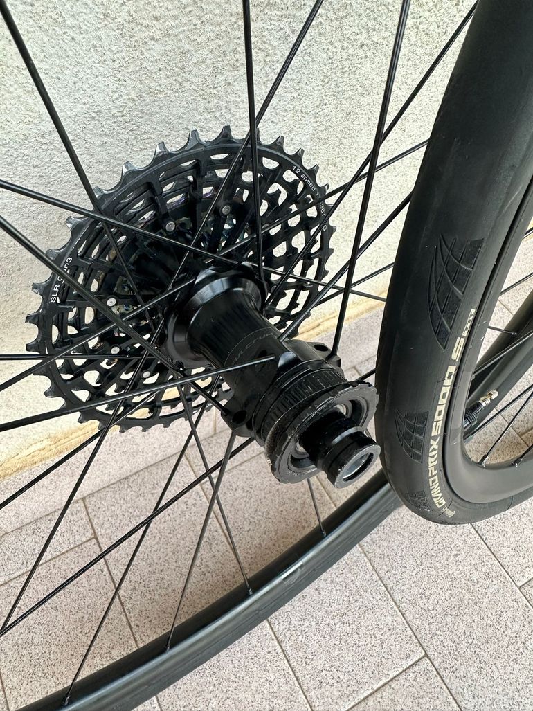 Used Fulcrum Racing 600 DB Wheelset bike — image 4 of 10