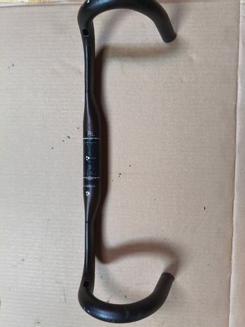 Used Bontrager aero vr CF bike — image 2 of 4