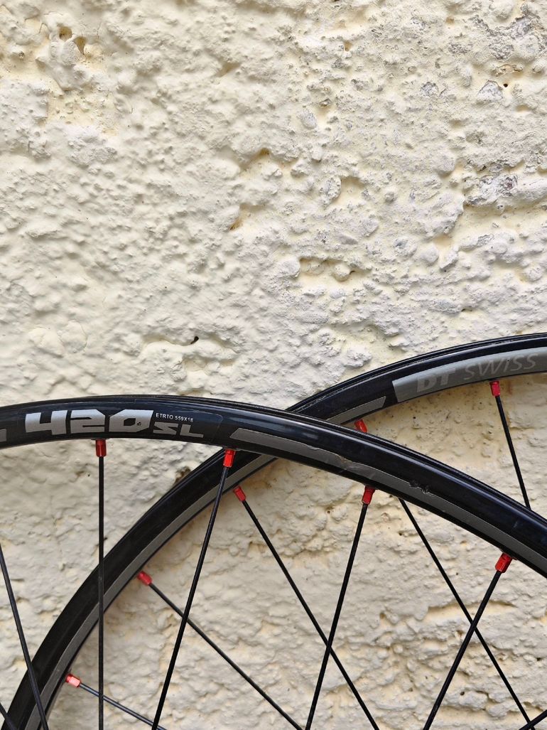 Used Dt Swiss Specialized 26 Zoll Laufradsatz bike — image 2 of 7