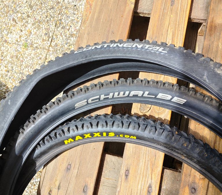 Used Schwalbe 3x 26 Zoll Reifen 2,25 - 2,4 bike — image 1 of 9