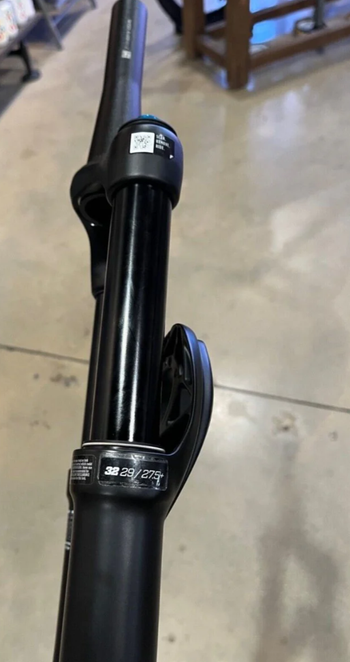 Used Fox 32 Float Rhythm 29" Fork 2022 bike — image 2 of 4