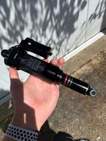 Used RockShox Deluxe Select 2024 bike