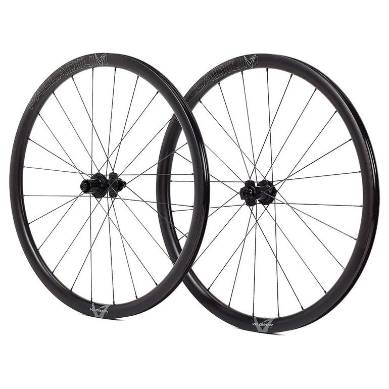 Used Bianchi Palladium 33 Carbon Wheelset HG Center Lock 2026 bike — image 1 of 4