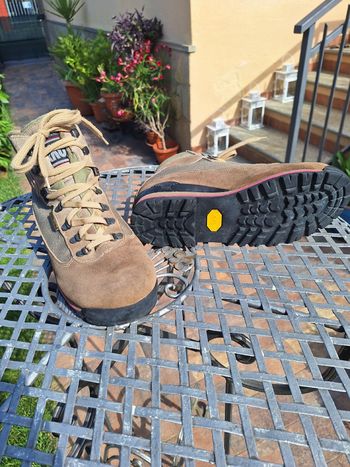 Used Acros Scarponcini Montagna Gore-Tex Suola Vibram Taglia 10.5 2022 bike — image 4 of 5