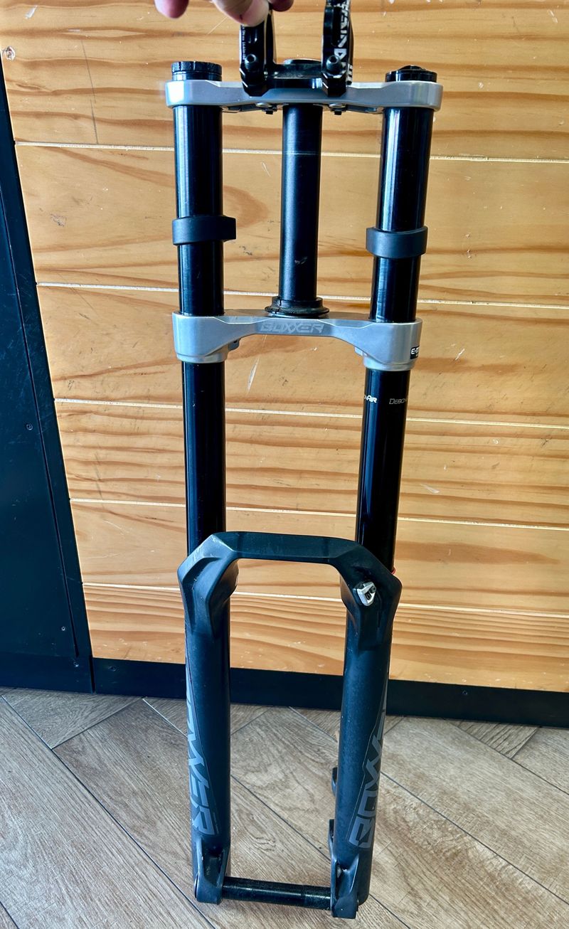 Used RockShox Rock Shox Boxxer 180mm Fork