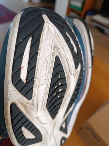 Used Asics Superblast 2 2025 bike — image 3 of 9