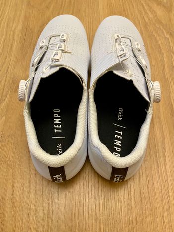 Used Fizik Tempo Decos Carbon Wide Tg. 43 bike — image 3 of 5