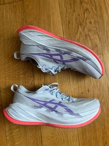 Used Asics Superblast 2 2025 bike