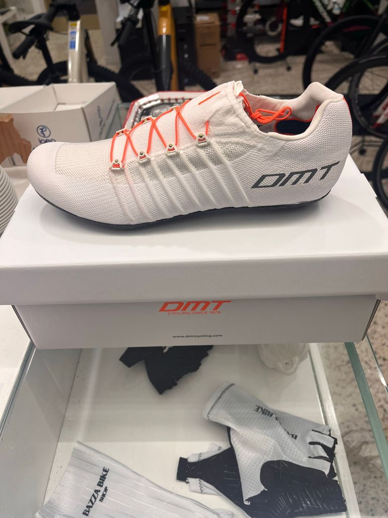 Used Dmt Scarpe pogis bike — image 1 of 4