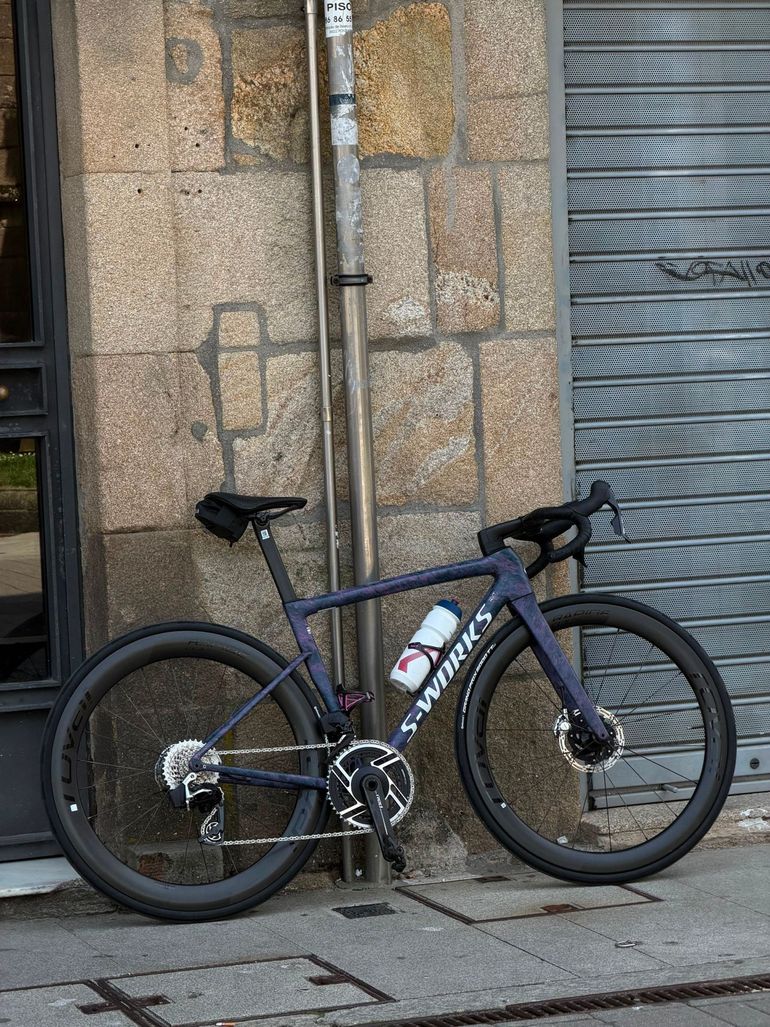 Used Specialized CLX 50 Disc 700c Wheel 2023 bike — image 1 of 3