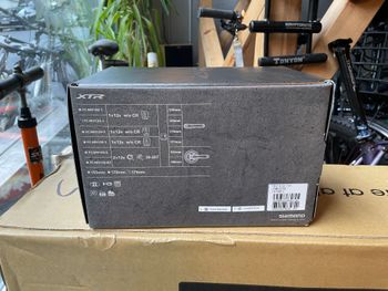 Used Shimano XTR Crankset FC-M9120-1 bike — image 2 of 8