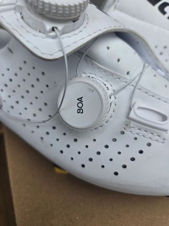 Used Bont Vaypor SL White bike — image 3 of 10