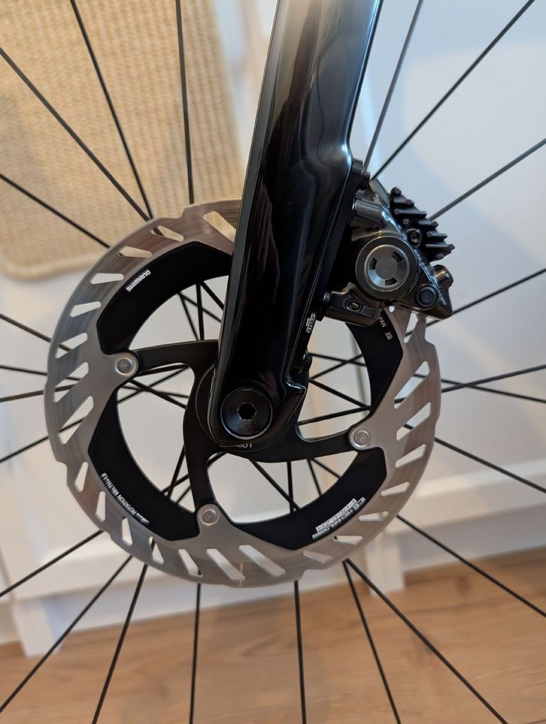 Used Shimano Dura-Ace R9270 12-Speed Di2 Groupset 2025 bike — image 9 of 16